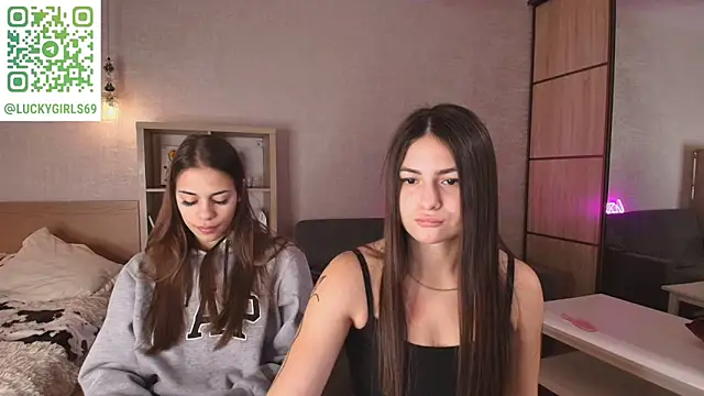 ShySonya online show from September 29, 2025, 11:15 am