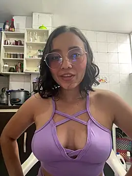 Snapshot of Kay_LustyWife chatting on January 16, 2025, 2:19 pm Kay LustyWife online show from January 16, 2025, 2:19 pm