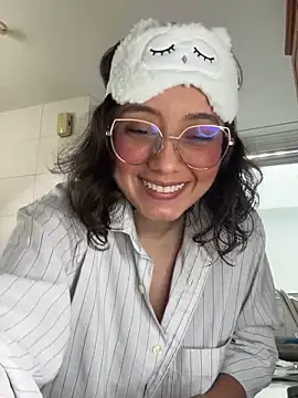Snapshot of Kay_LustyWife chatting on January 30, 2025, 1:53 pm Kay LustyWife online show from January 30, 2025, 1:53 pm