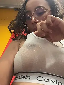 Snapshot of Kay_LustyWife chatting on February 9, 2025, 4:25 am Kay LustyWife online show from February 9, 2025, 4:25 am