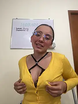 Snapshot of Kay_LustyWife chatting on March 6, 2025, 10:15 pm Kay LustyWife online show from March 6, 2025, 10:15 pm