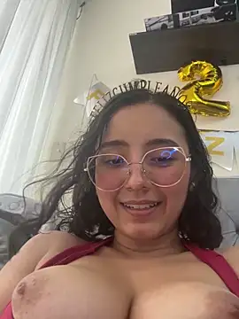 Snapshot of Kay_LustyWife chatting on March 18, 2025, 5:42 pm Kay LustyWife online show from March 18, 2025, 5:42 pm