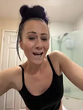 SweetSolez online show from February 28, 2026, 10:11 pm