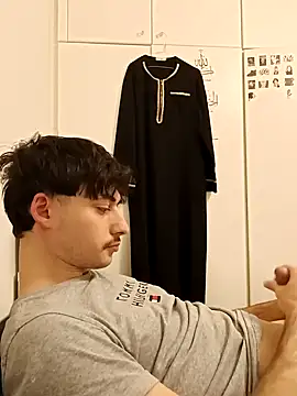 jhon hout online show from January 23, 2025, 5:02 am