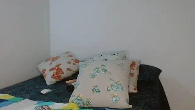 Vanessa Aniston online show from March 3, 2025, 12:37 pm