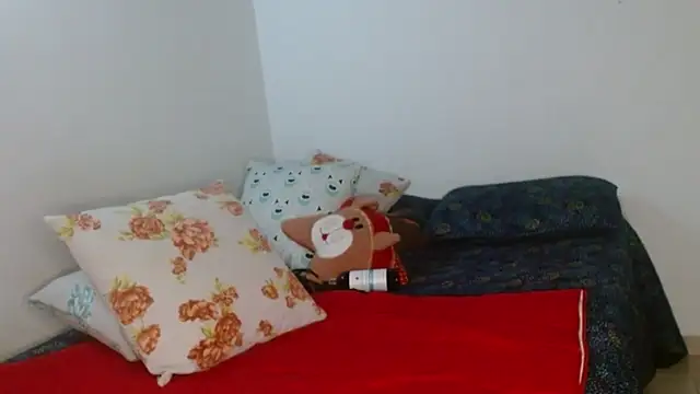 Vanessa Aniston online show from September 23, 2025, 10:57 pm