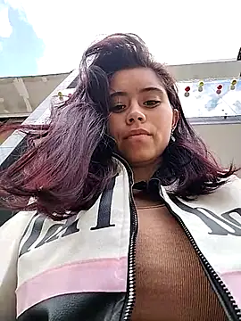 Alexandra 65 online show from December 17, 2025, 2:45 pm