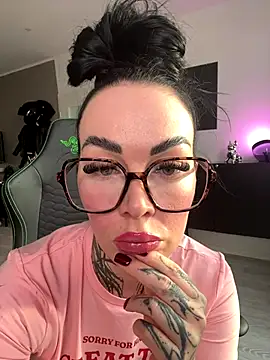 PalinaPr online show from October 21, 2025, 2:07 pm