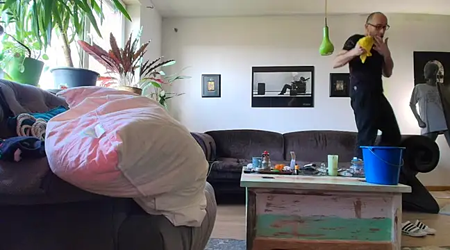 Kingsscepter online show from February 8, 2025, 2:49 pm