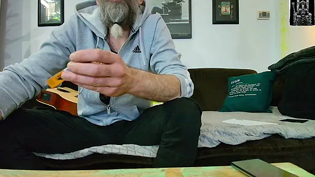 Kingsscepter online show from February 22, 2025, 7:47 pm