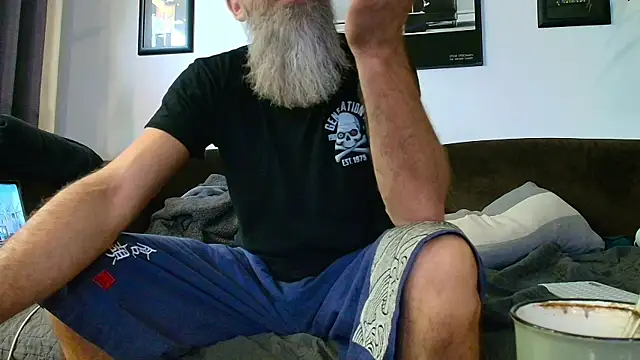 Kingsscepter online show from October 25, 2025, 9:39 am