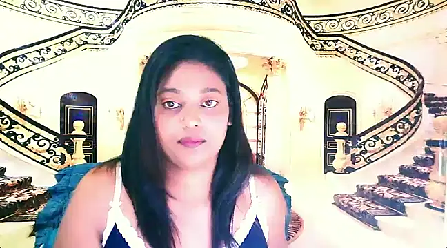 Snapshot of IndianYummy chatting on February 28, 2025, 4:20 pm IndianYummy online show from February 28, 2025, 4:20 pm