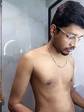 skinnyyyyyyyyy online show from November 2, 2025, 7:11 am