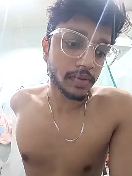 skinnyyyyyyyyy online show from November 23, 2025, 4:12 am