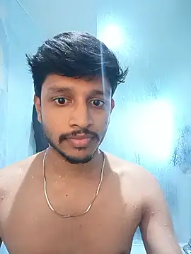 skinnyyyyyyyyy online show from January 13, 2026, 5:24 am