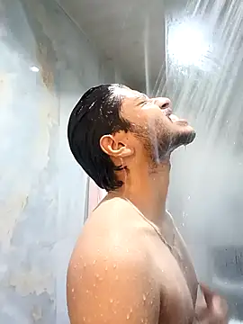 skinnyyyyyyyyy online show from March 2, 2026, 5:08 am