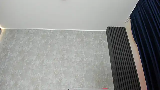 Milla Heart online show from February 26, 2025, 12:49 am