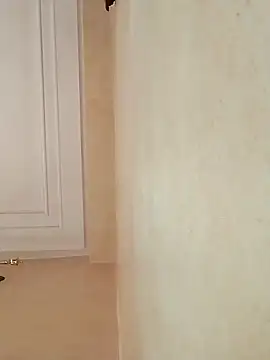 sandi-55 online show from December 17, 2024, 12:33 pm