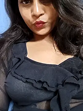 Sanjana-Mehar online show from October 6, 2025, 8:39 pm