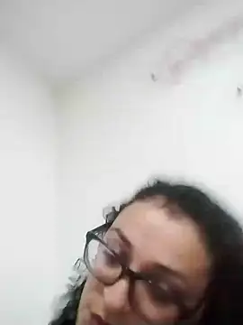 Selenecollins online show from January 6, 2025, 11:29 am