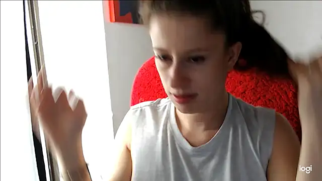 amelia bella online show from June 11, 2026, 4:10 am