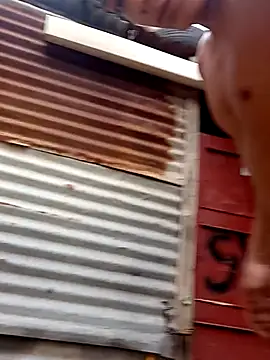 tayson  online show from October 22, 2025, 11:10 am