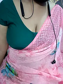 Snapshot of Yours_Radika chatting on December 26, 2024, 5:51 pm Yours Radika online show from December 26, 2024, 5:51 pm