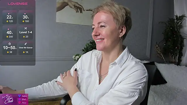 Nika Smit online show from January 12, 2025, 8:46 am