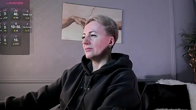 Nika Smit online show from March 4, 2025, 5:21 am