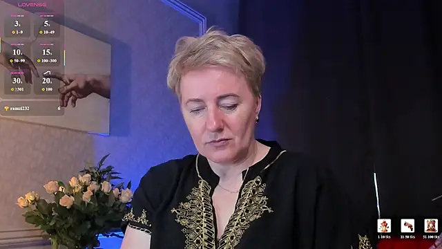 Snapshot of Nika_Smit chatting on May 30, 2026, 5:15 am Nika Smit online show from May 30, 2026, 5:15 am