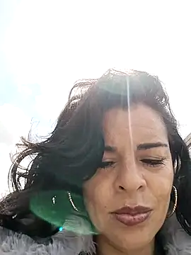 NATHALIA-28  online show from February 4, 2025, 3:57 pm