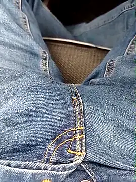 ManuRod1981 online show from February 6, 2026, 1:47 pm