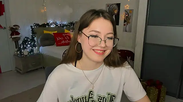 SereneFlame online show from January 12, 2025, 10:33 pm