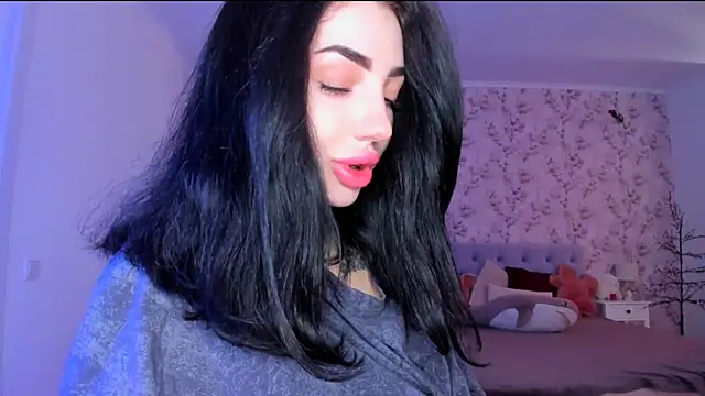 Snapshot of NancyLovee_ chatting on June 2, 2026, 1:46 pm NancyLovee online show from June 2, 2026, 1:46 pm