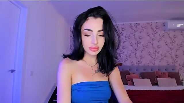 Snapshot of NancyLovee_ chatting on July 25, 2026, 2:36 pm NancyLovee online show from July 25, 2026, 2:36 pm