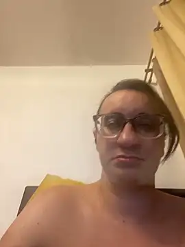 gloria7v05 online show from March 10, 2026, 2:16 am