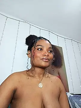 gianna smith online show from December 3, 2025, 7:38 am