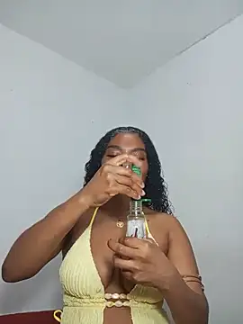 gianna smith online show from June 6, 2026, 1:32 am