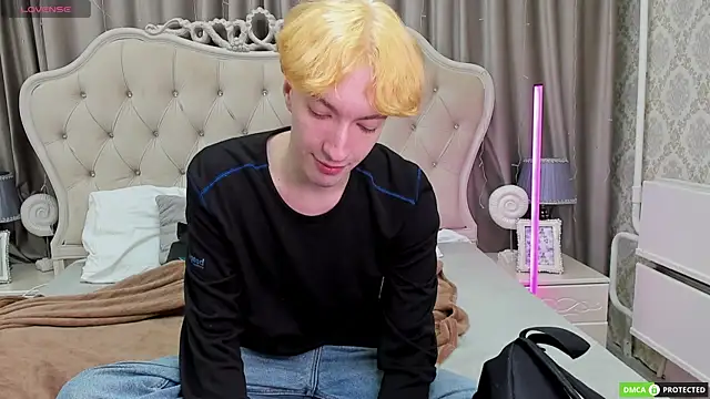 TrevorBenson online show from October 3, 2025, 3:03 am