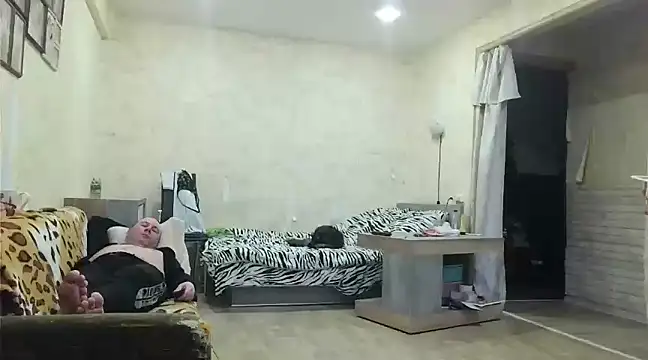 AgnichBan online show from March 1, 2025, 1:32 am