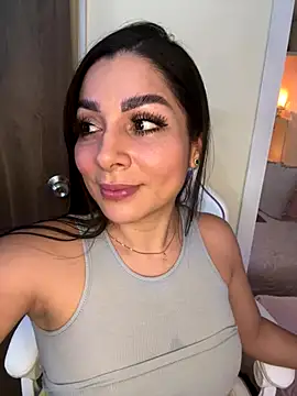 MOMALANA online show from October 23, 2025, 3:00 pm