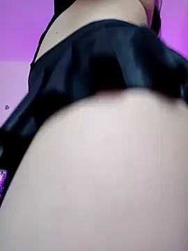 Sofia-Cam online show from May 26, 2026, 6:04 pm