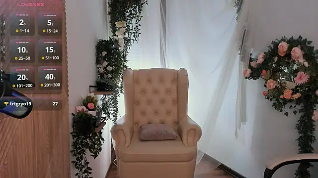 mei honey  online show from March 7, 2025, 2:01 pm