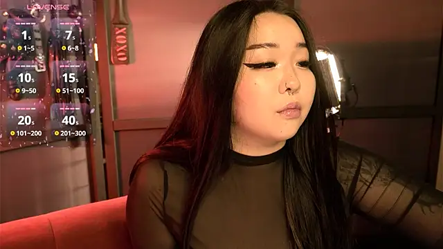 mei honey  online show from September 25, 2025, 9:51 pm