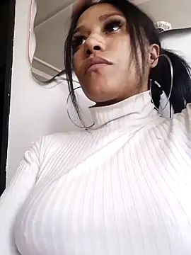 devi black13  online show from January 27, 2025, 8:39 pm