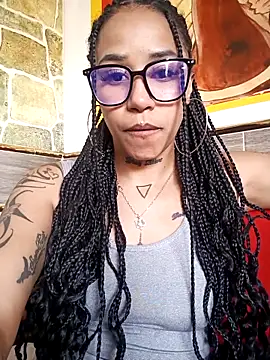 Snapshot of devi_black13_ chatting on April 26, 2026, 9:01 pm devi black13 online show from April 26, 2026, 9:01 pm