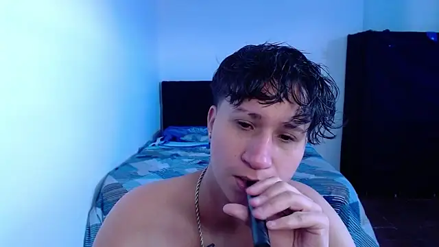 Snapshot of Im_Milan_Rs chatting on June 10, 2026, 3:22 pm Im Milan Rs online show from June 10, 2026, 3:22 pm