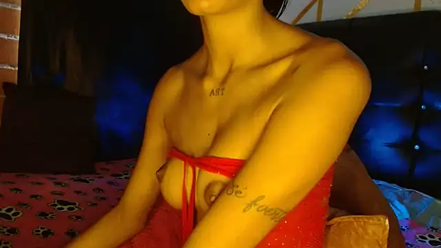 Snapshot of dulcelatina222 chatting on November 12, 2025, 9:03 pm dulcelatina222 online show from November 12, 2025, 9:03 pm