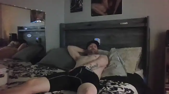 Snapshot of Edward_LongCock chatting on January 5, 2025, 9:37 am Edward LongCock online show from January 5, 2025, 9:37 am