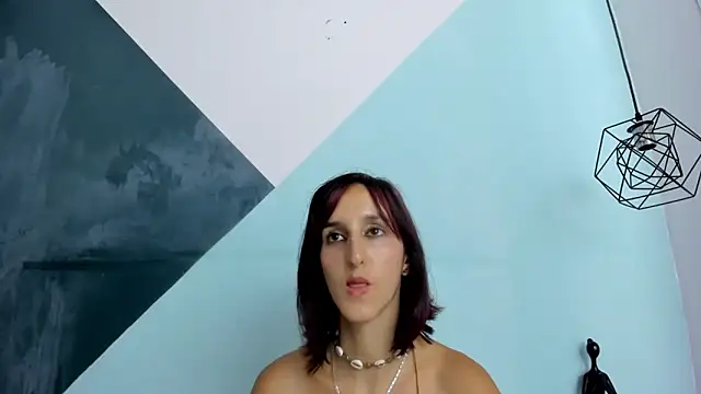 Ambar Roux  online show from January 7, 2025, 7:59 pm